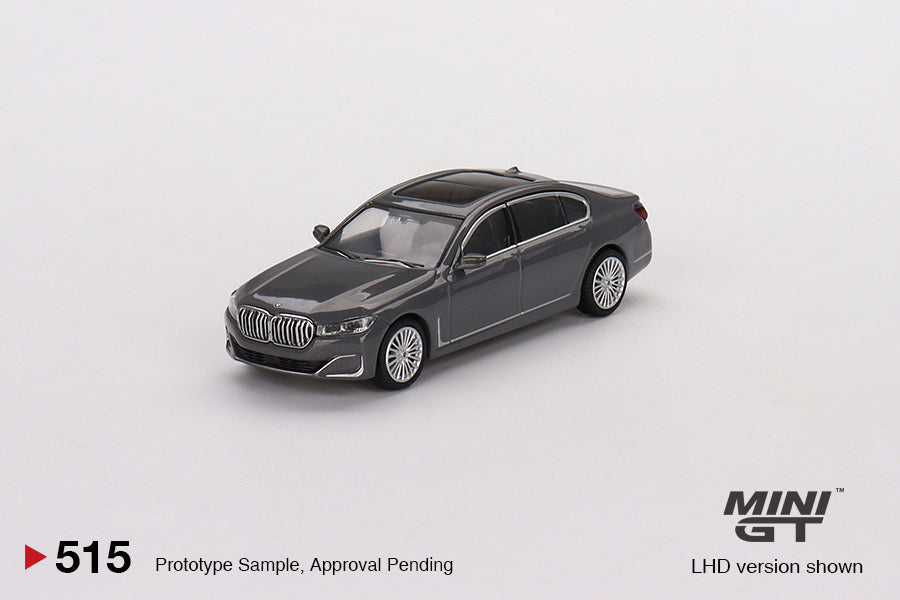 Mini GT 1/64 BMW 750Li xDrive Bernina Grey Amber Effect RHD (MGT00515-R)