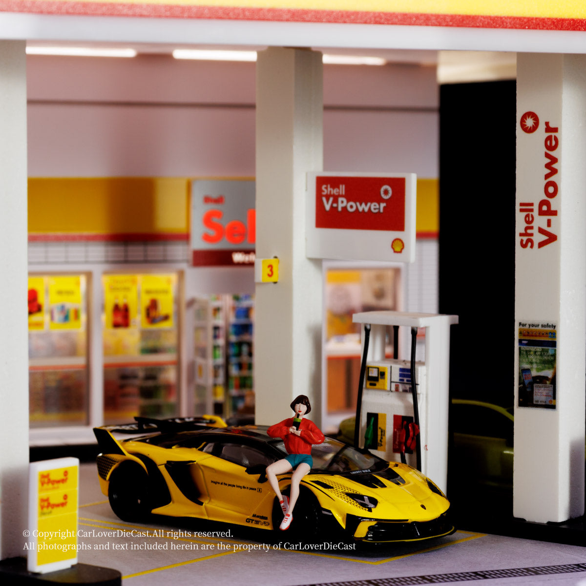 G-Fans 1:64 Shell Gas Station Architectural Scene Model LED Light Diorama
