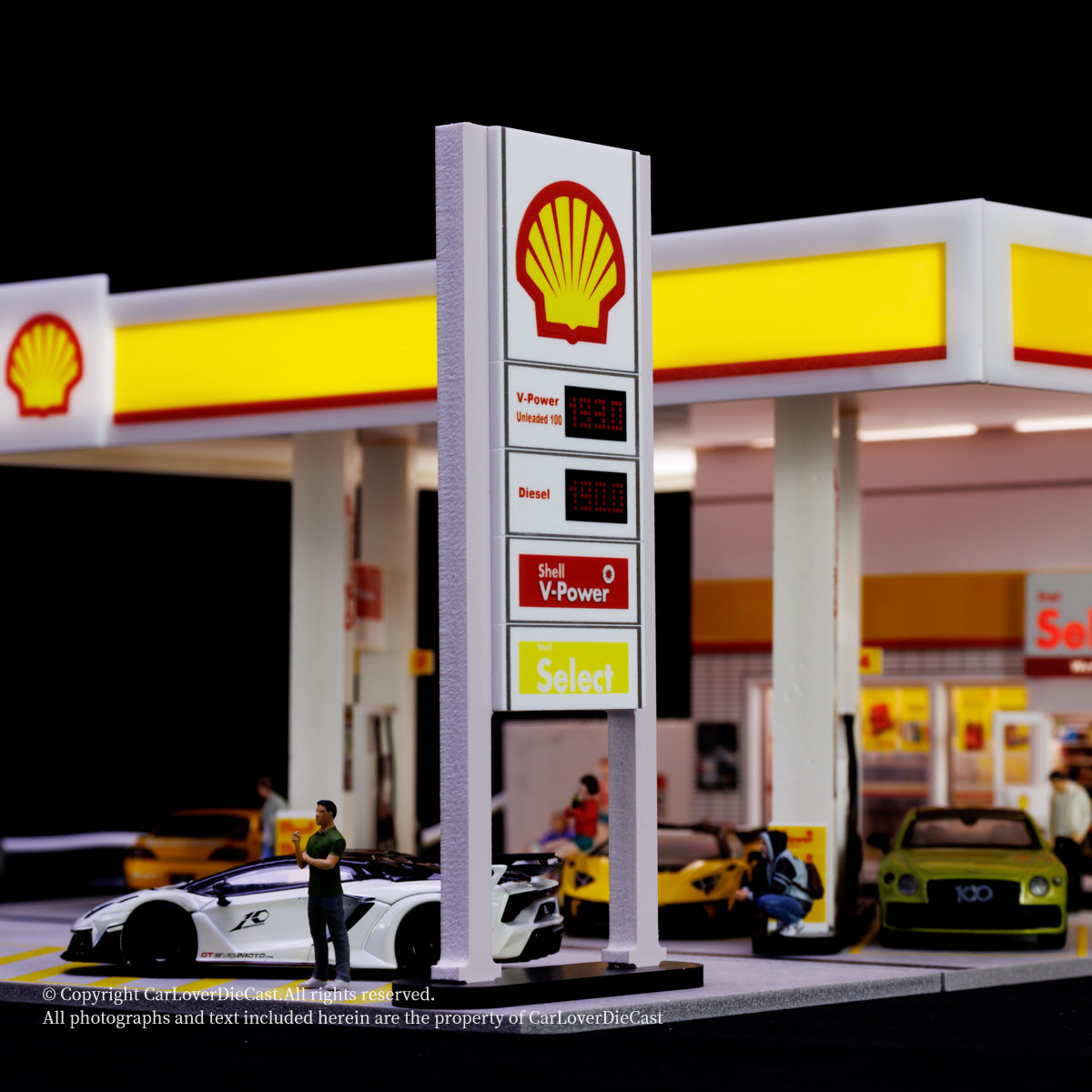 G-Fans 1:64 Shell Gas Station Architectural Scene Model LED Light Diorama