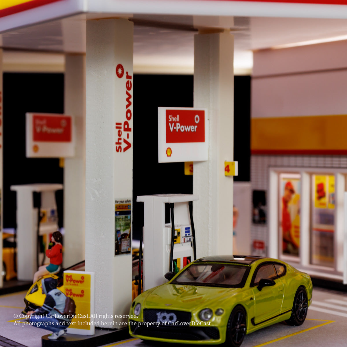G-Fans 1:64 Shell Gas Station Architectural Scene Model LED Light Diorama