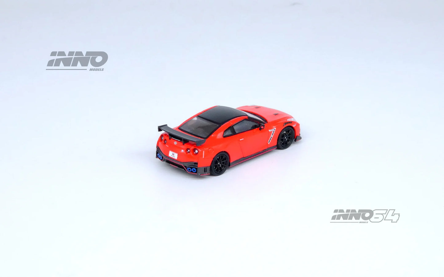 INNO64 1:64 Nissan GT-R R35 NISMO Red (IN64-R35N-RED)