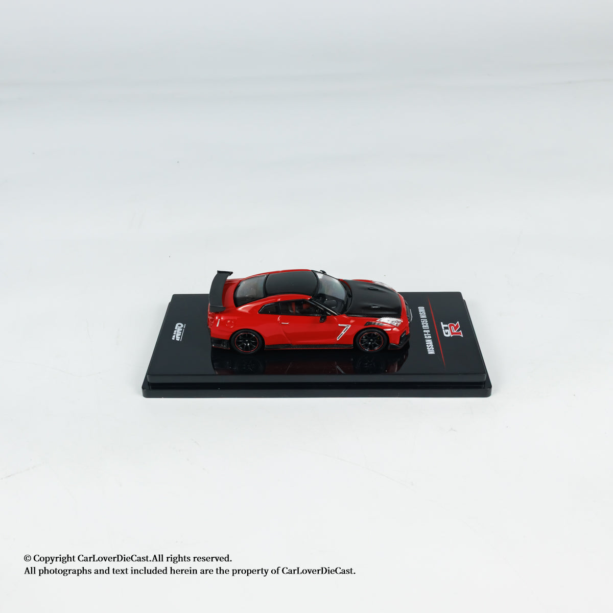 INNO64 1:64 Nissan GT-R R35 NISMO Red (IN64-R35N-RED)