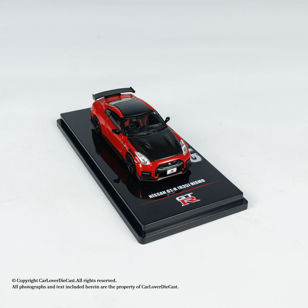 INNO64 1:64 Nissan GT-R R35 NISMO Red (IN64-R35N-RED)