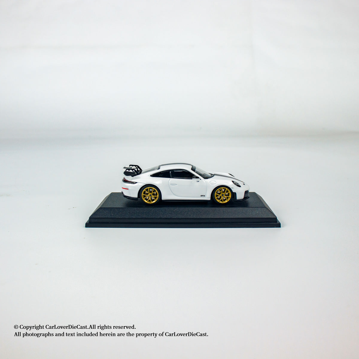 MINICHAMPS 1:64 PORSCHE 911 (992.2) GT3-2025-WHITE W WEISSACH PACKAGE - EXCLUSIVE FOR CLDC