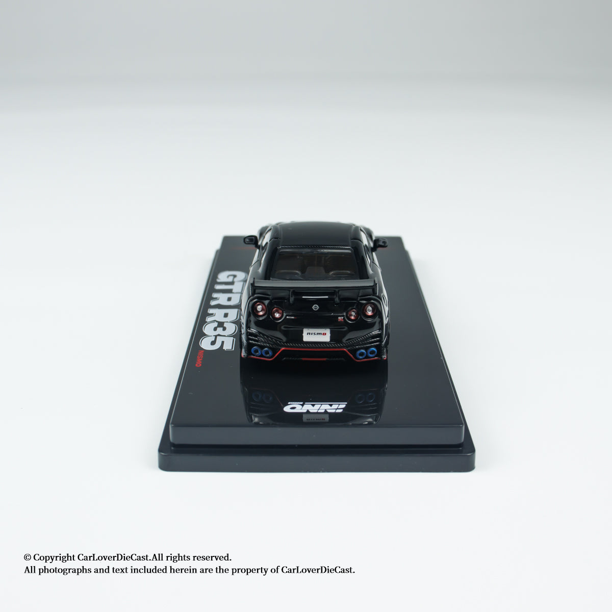 INNO64 1:64 NISSAN GT-R (R35) NISMO Black (IN64-R35N-BLA)