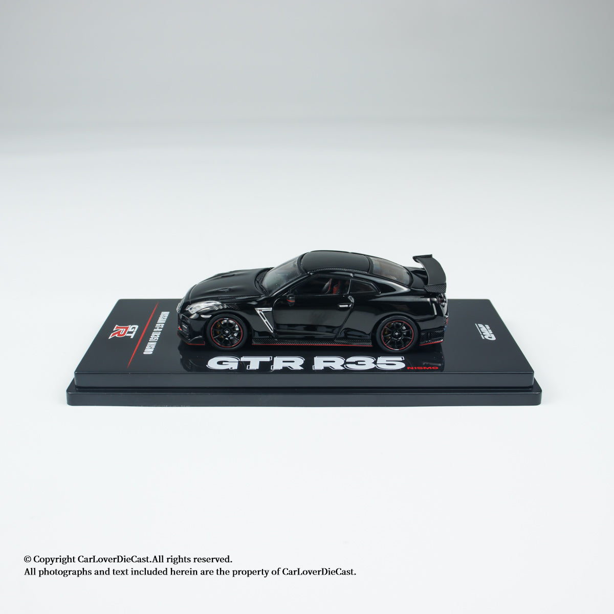 INNO64 1:64 NISSAN GT-R (R35) NISMO Black (IN64-R35N-BLA)