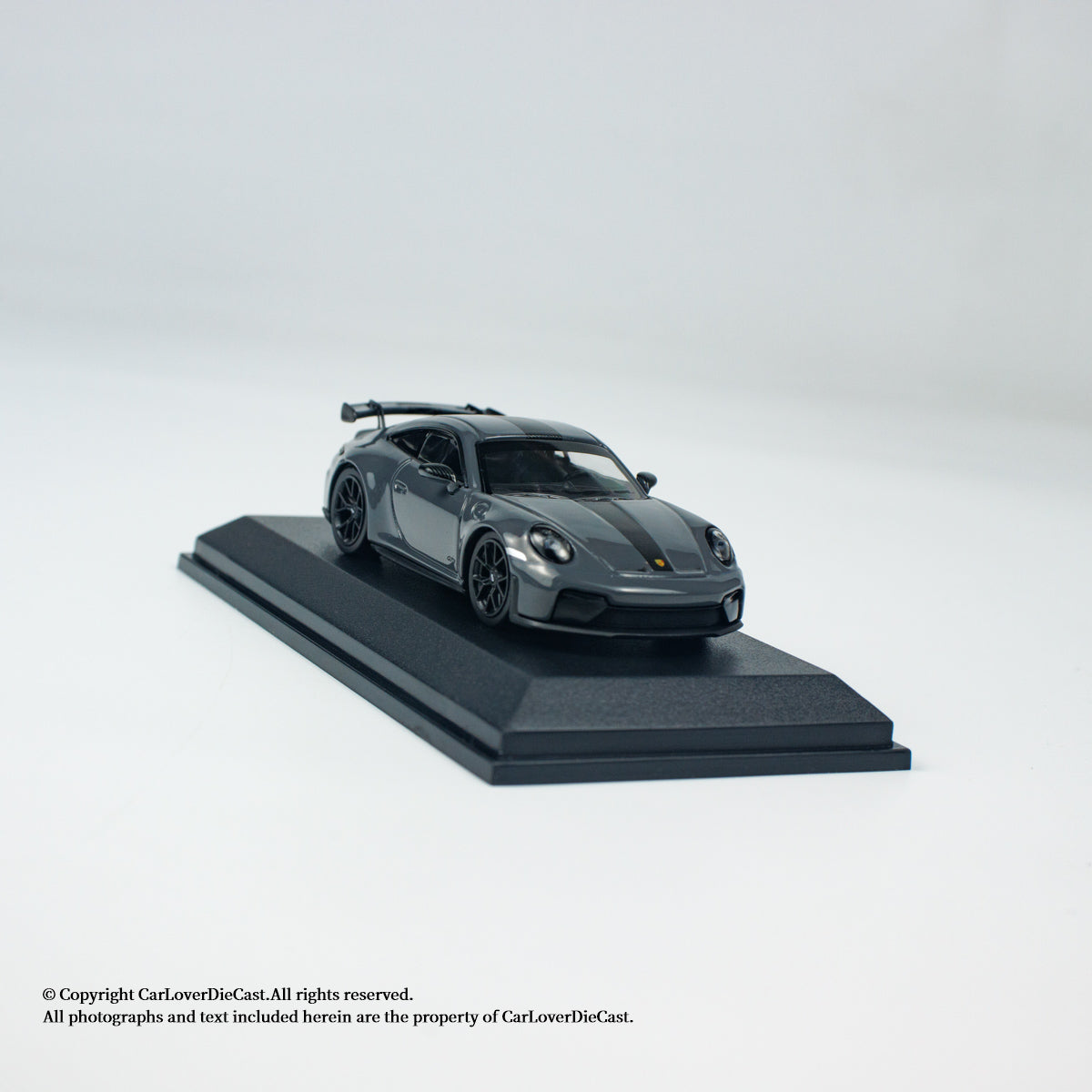 MINICHAMPS 1:64 PORSCHE 911 (992.2) GT3-2025-GREY W WEISSACH PACKAGE - EXCLUSIVE FOR CLDC