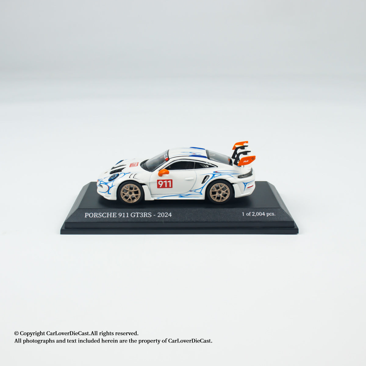 MINICHAMPS 1:64 PORSCHE 911 (992) GT3 RS - 2024 - WHITE W ORANGE ACCENTS - EXCLUSIVE FOR CLDC
