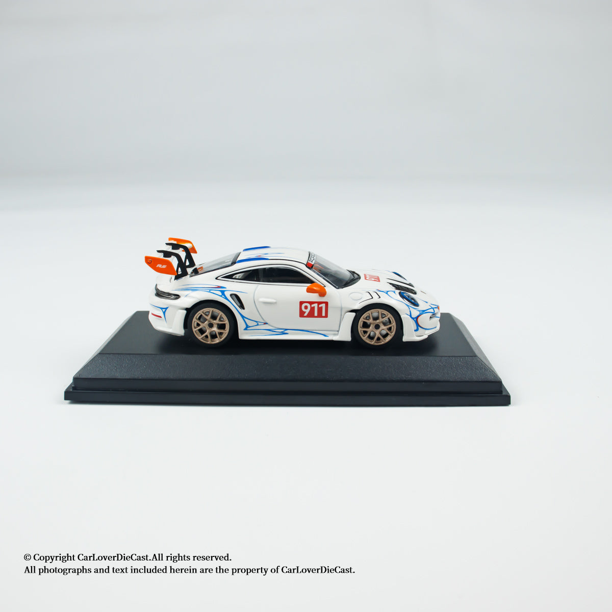 MINICHAMPS 1:64 PORSCHE 911 (992) GT3 RS - 2024 - WHITE W ORANGE ACCENTS - EXCLUSIVE FOR CLDC