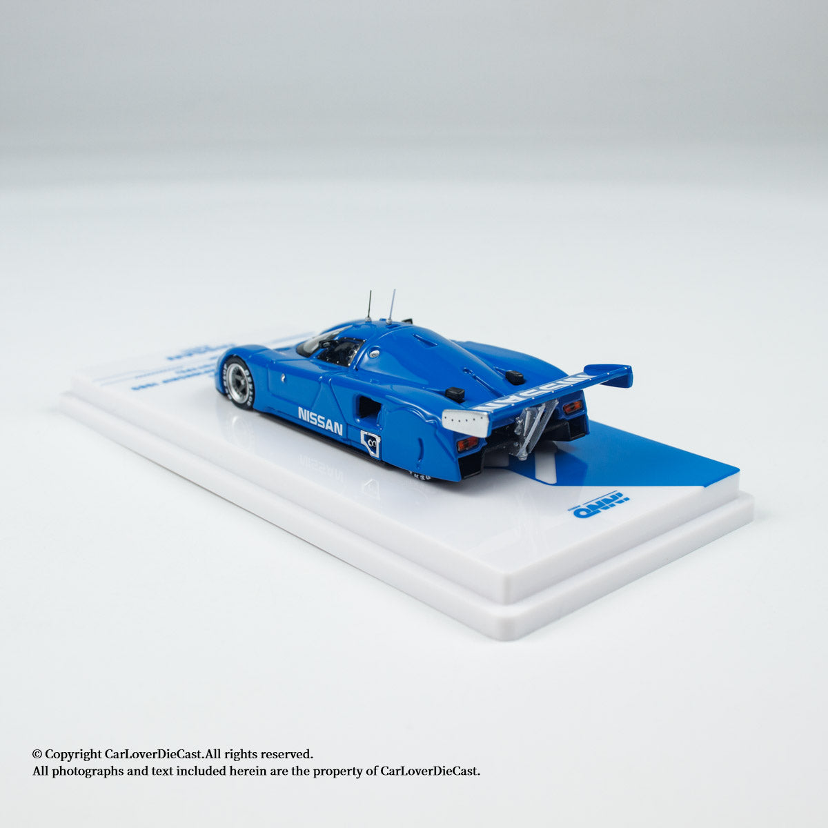 INNO64 1:64 NISSAN R89C Blue (IN64-R89C-BL)