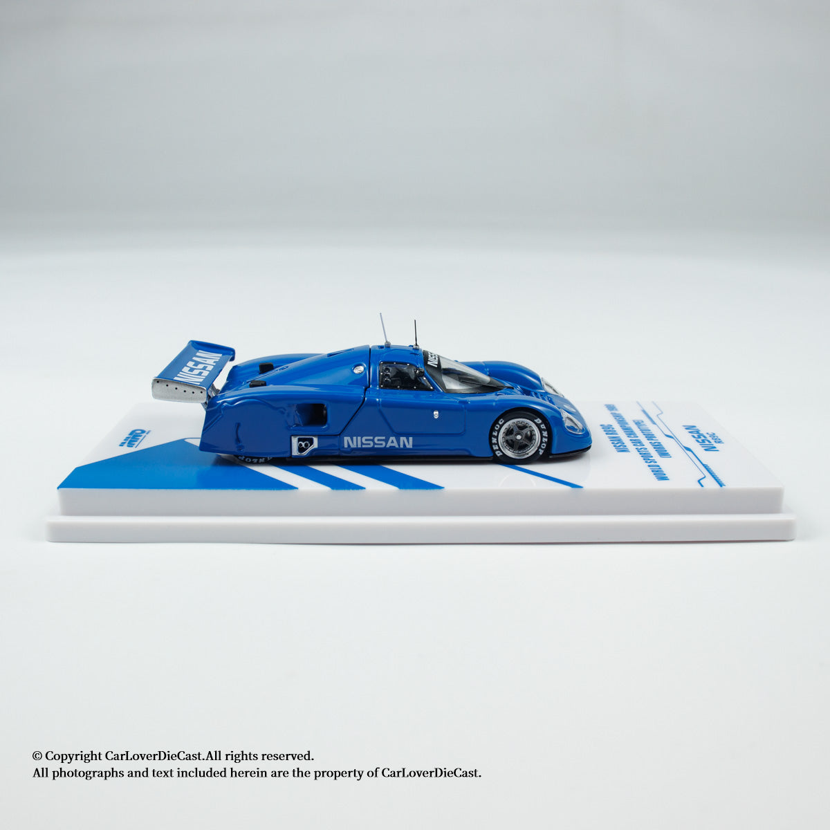 INNO64 1:64 NISSAN R89C Blue (IN64-R89C-BL)