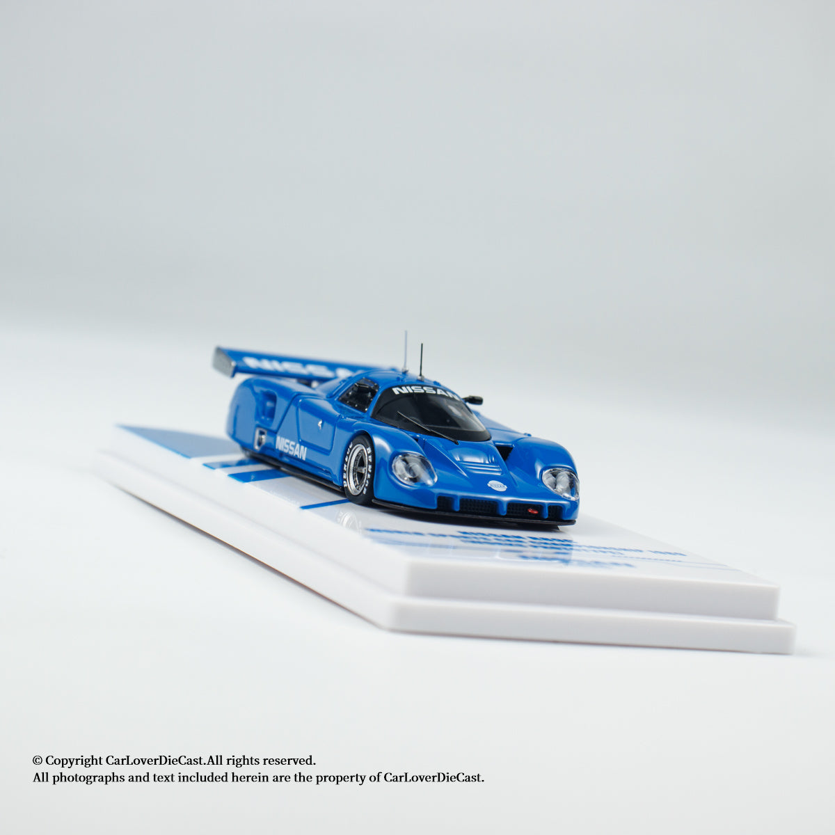 INNO64 1:64 NISSAN R89C Blue (IN64-R89C-BL)