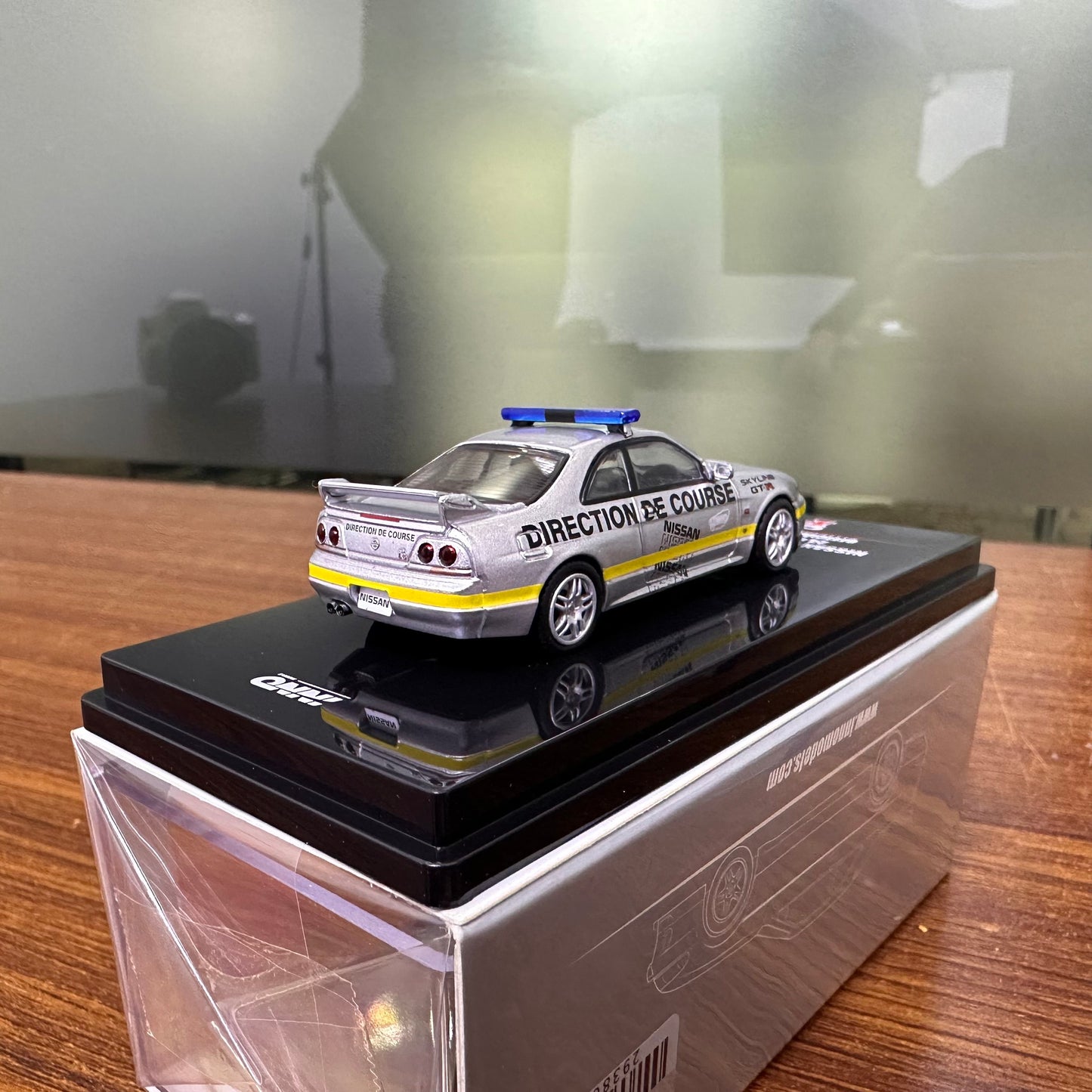 INNO64 1/64 NISSAN SKYLINE GT-R (R33) 24 Hours Le Mans 1997 Official Pace Car
