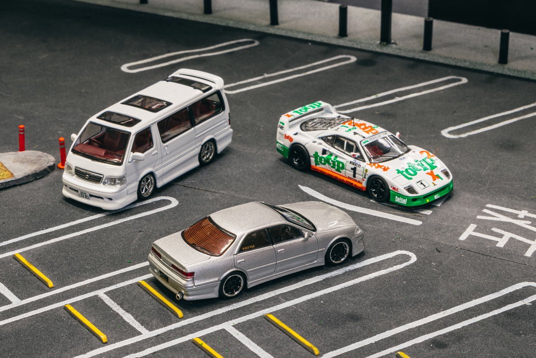 Tarmac Works X iXO Models 1/64 Ferrari F40 GT Italian GT Championship 1994 #1 - HK Toy Car Salon Special Edition - HOBBY64