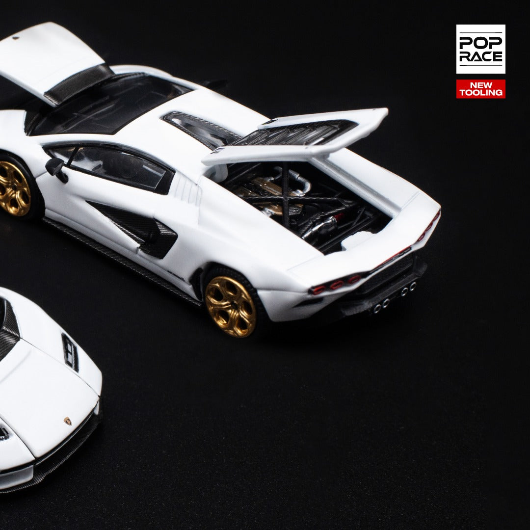 Pop Race 1:64 Lamborghini Countach LPI 800-4 Bianco Siderale Opening Front and Rear Detailed Engine (PR640117)