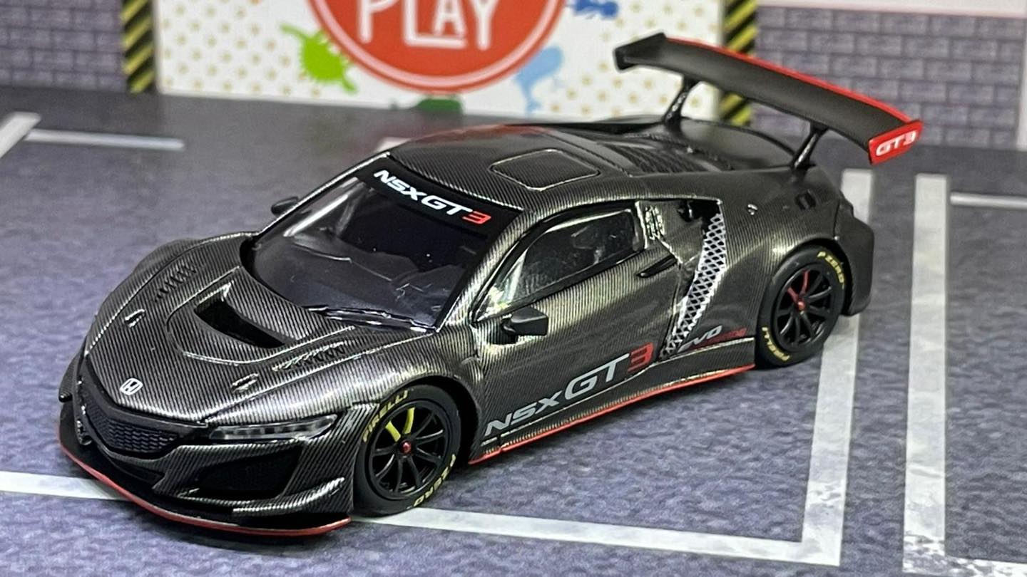 Pop Race 1:64 Honda NSX GT3 EVO 22 Carbon Edition Removable Engine Cover Detailed Engine (PR640159)