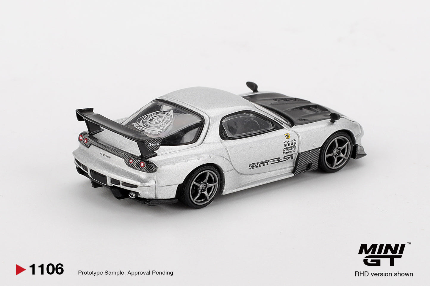 Mini GT 1:64 Mazda RX-7 RE-Amemiya Silver Metallic (MGT01106-CH)