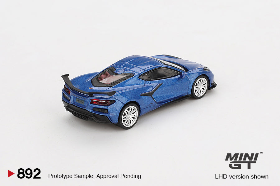 Mini GT 1:64 Chevrolet Corvette Z06 2023 Elkhart Lake Blue Metallic (MGT00892-CH)