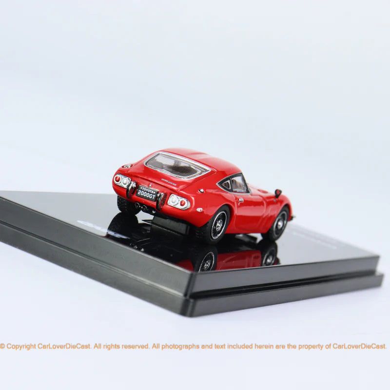 INNO64 1/64 TOYOTA 2000GT Solar Red