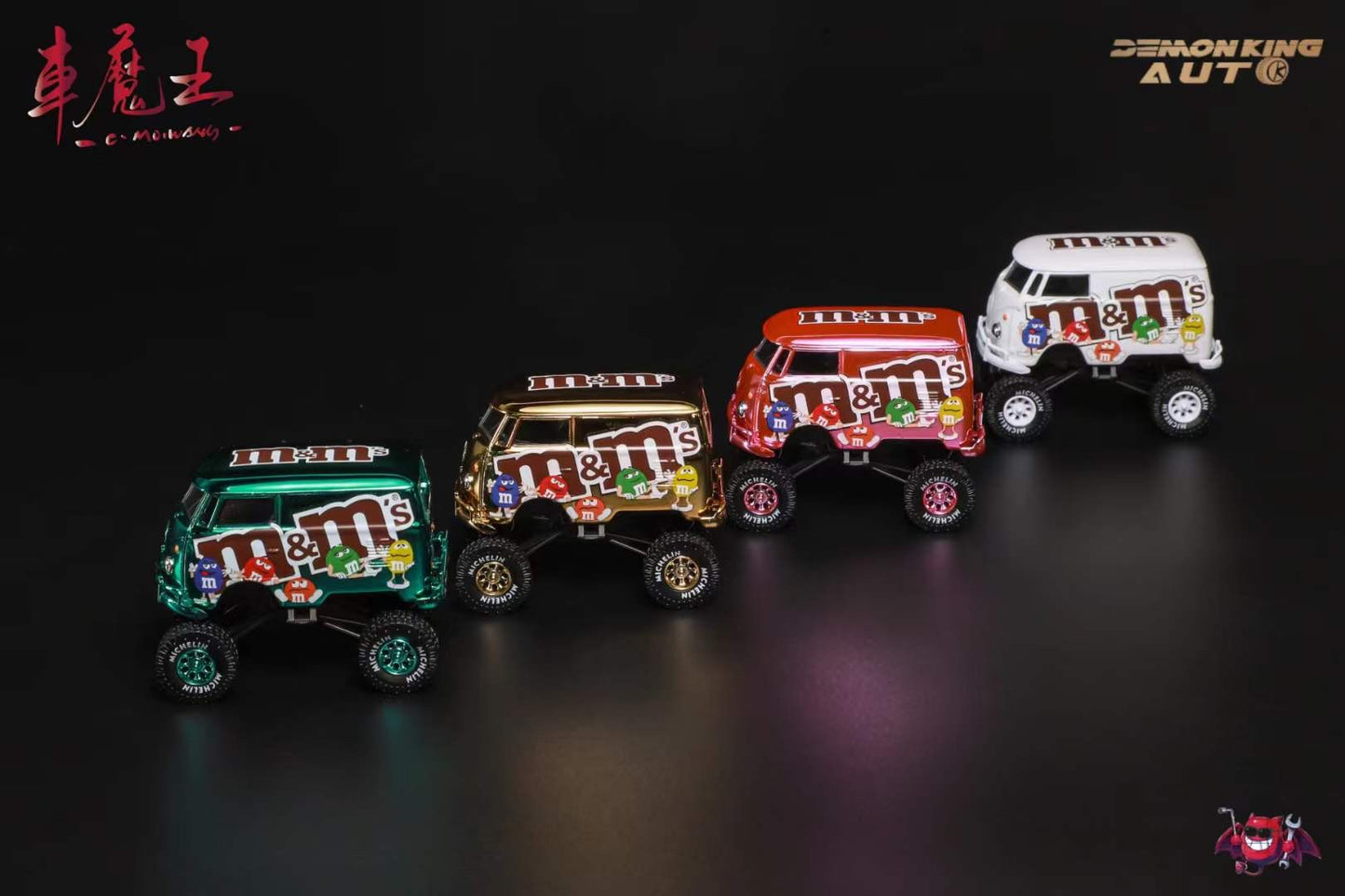 Demon King Auto x HY Model 1:64 Volkswagen T1 Kombi Camper Van Short Axis Egg Car M&M Edition Chrome Pink Standard Wheels