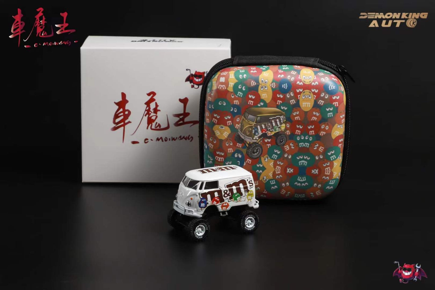 Demon King Auto x HY Model 1:64 Volkswagen T1 Kombi Camper Van Short Axis Egg Car M&M Edition Ivory White 4x4 Monster Truck Wheels