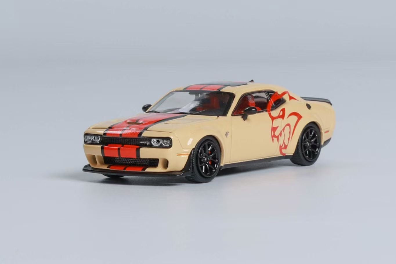 Stance Hunters 1:64 Dodge Challenger Mk3 SRT Hellcat Sand Demon with Openable Engine Hood