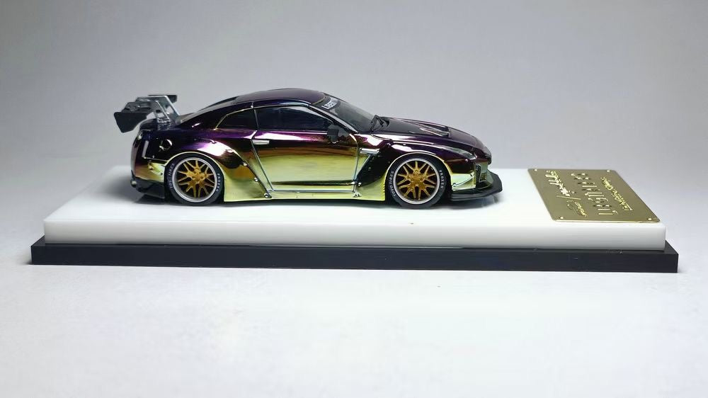 Model Collect 1:64 Nissan GT-R R35 LBWK Custom 1.5 Liberty Walk Magic Purple