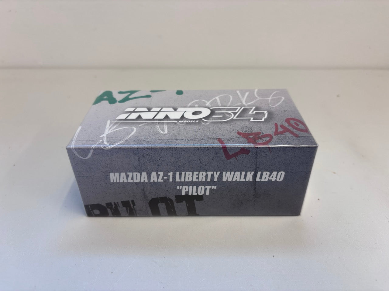 INNO64 1:64 MAZDA AZ-1 LIBERTY WALK LB40 PILOT in Premium Box Packaging (IN64-LBWK-AZ1-01)