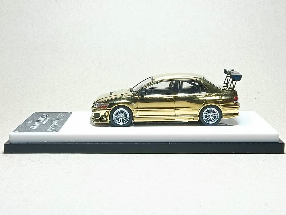 Model Collect 1:64 Mitsubishi Lancer Evolution 7 EVO VII Chrome Gold