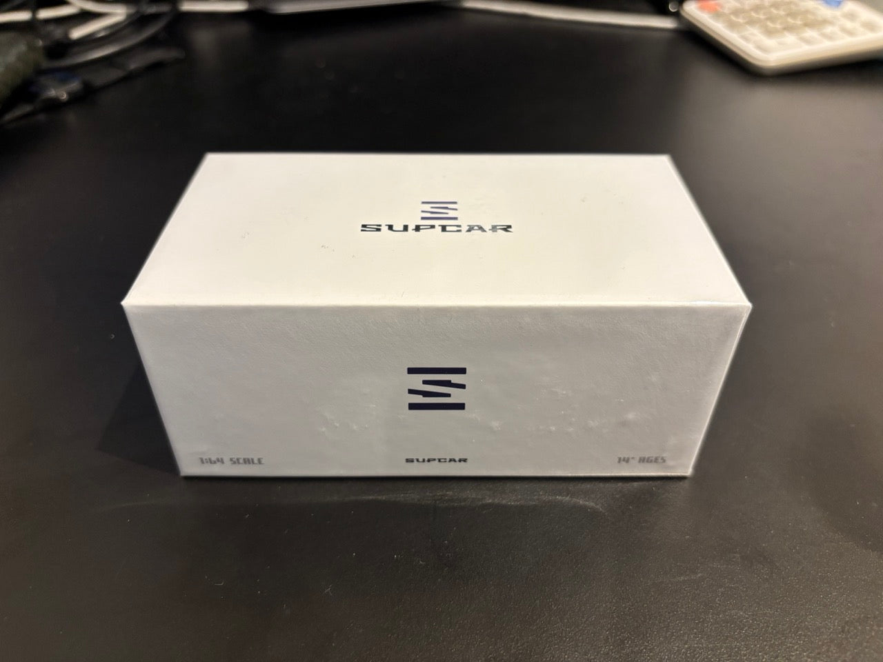 Supcar 1:64 Ferrari F40 Chrome Silver in Premium Box Packaging