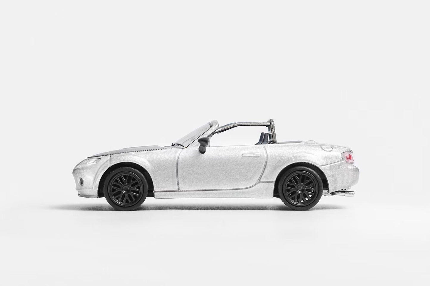 DCT 1:64 Mazda MX-5 MX5 NC Track Version RHD Silver Mazda Official Licensed