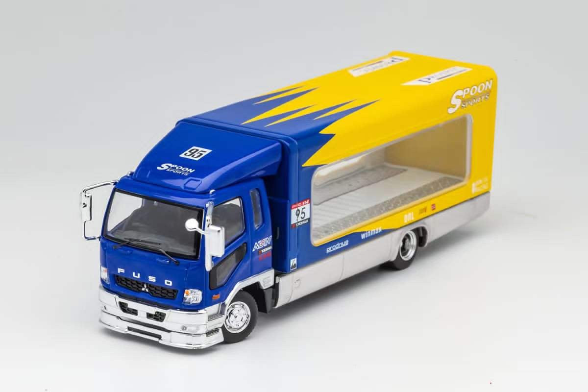 GCD 1/64 Mitsubishi Fuso Fighter MK2 2017 Outriggers Raised Truck - Spoon Livery