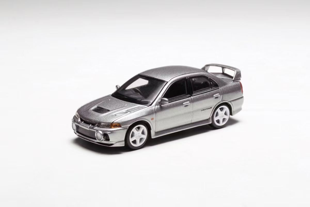 Motorhelix Senior Series 1:64 Mitsubishi Lancer Evolution 4 EVO IV Steel Silver Metallic Openable Front Hood Detailed Engine - Mitsubishi Official Licensed