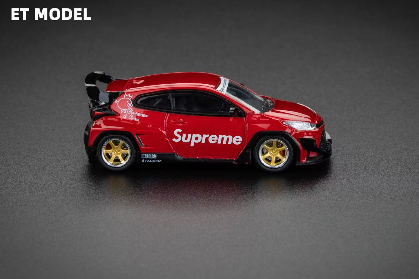 Fuji X ET Model 1:64 Toyota GR Yaris Pandem Rocket Bunny Wide Body Hot Hatch Supreme Red Edition Limited 499 Pieces