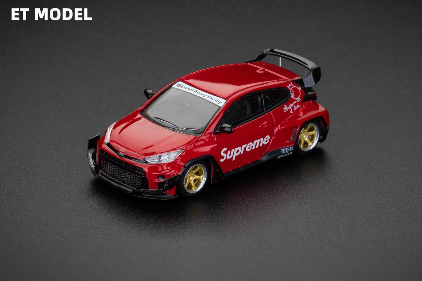 Fuji X ET Model 1:64 Toyota GR Yaris Pandem Rocket Bunny Wide Body Hot Hatch Supreme Red Edition Limited 499 Pieces