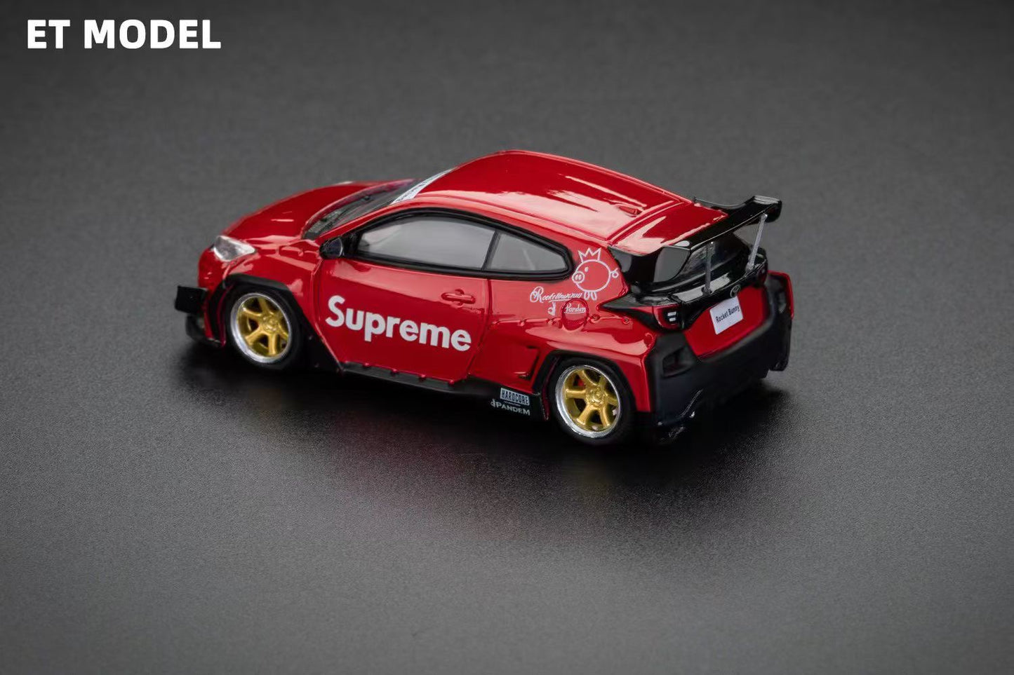 Fuji X ET Model 1:64 Toyota GR Yaris Pandem Rocket Bunny Wide Body Hot Hatch Supreme Red Edition Limited 499 Pieces