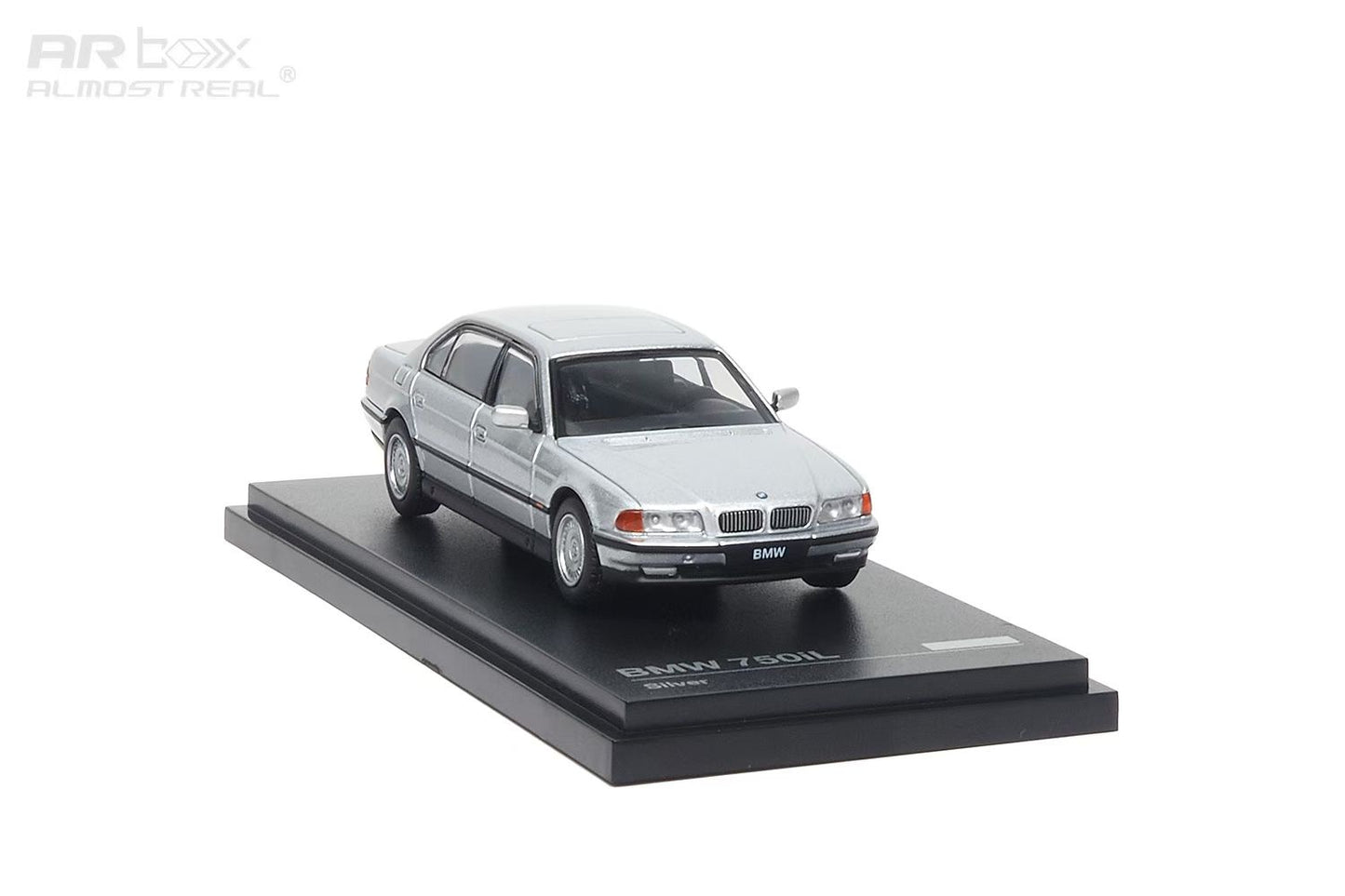 AR Box 1:64 BMW 7 Series Mk3 E38 750iL Silver BMW Official Licensed