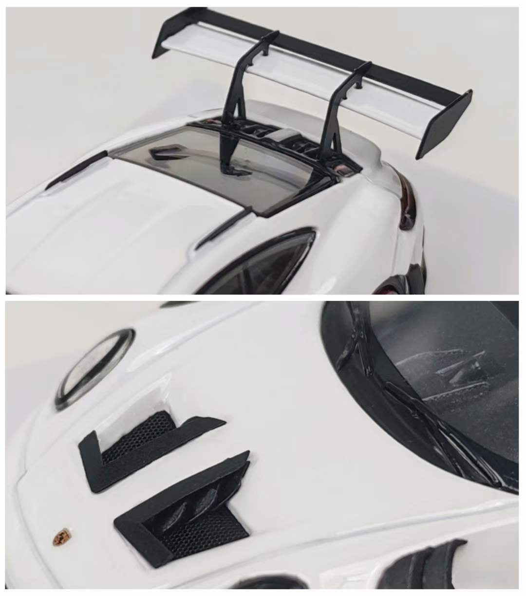 Solo 1:64 Porsche 992 GT3 RS White with Green Wheels
