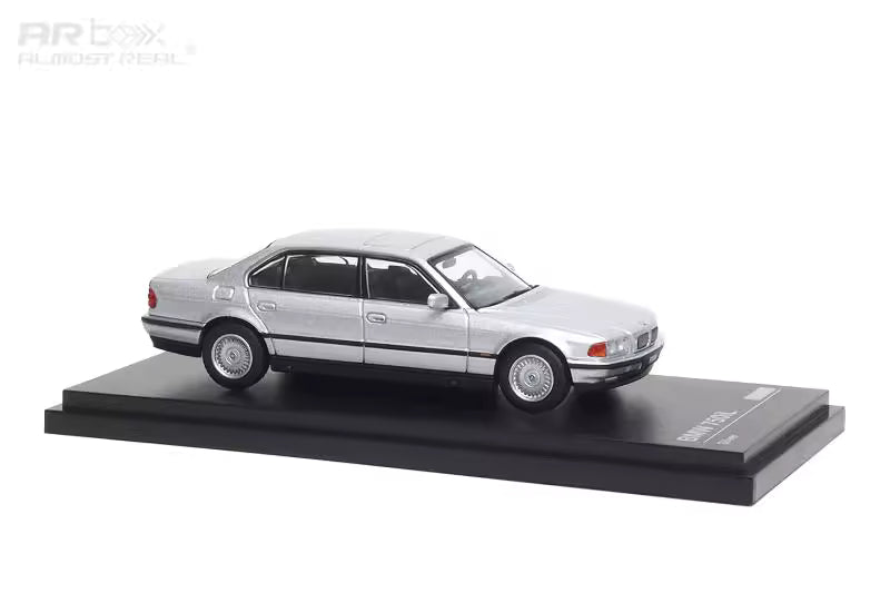AR Box 1:64 BMW 7 Series Mk3 E38 750iL Silver BMW Official Licensed