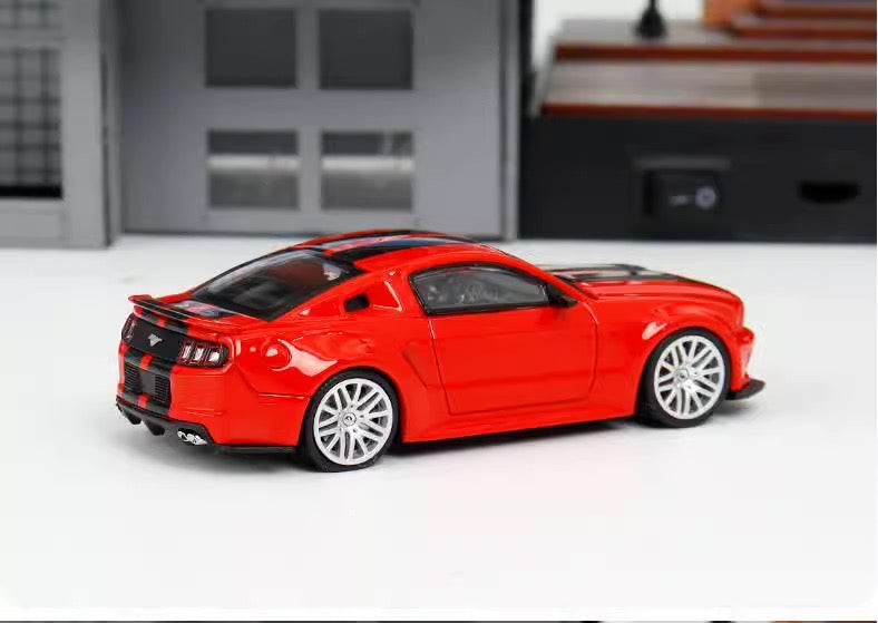 GDO X DCM 1:64 Ford Mustang GT MK5 2014 Race Red with Black Stripes