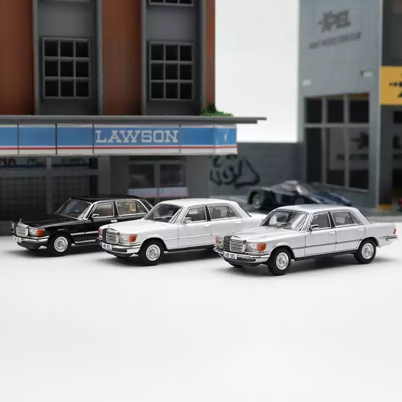 Maxwell 1/64 Mercedes Benz 450 SEL W116 White