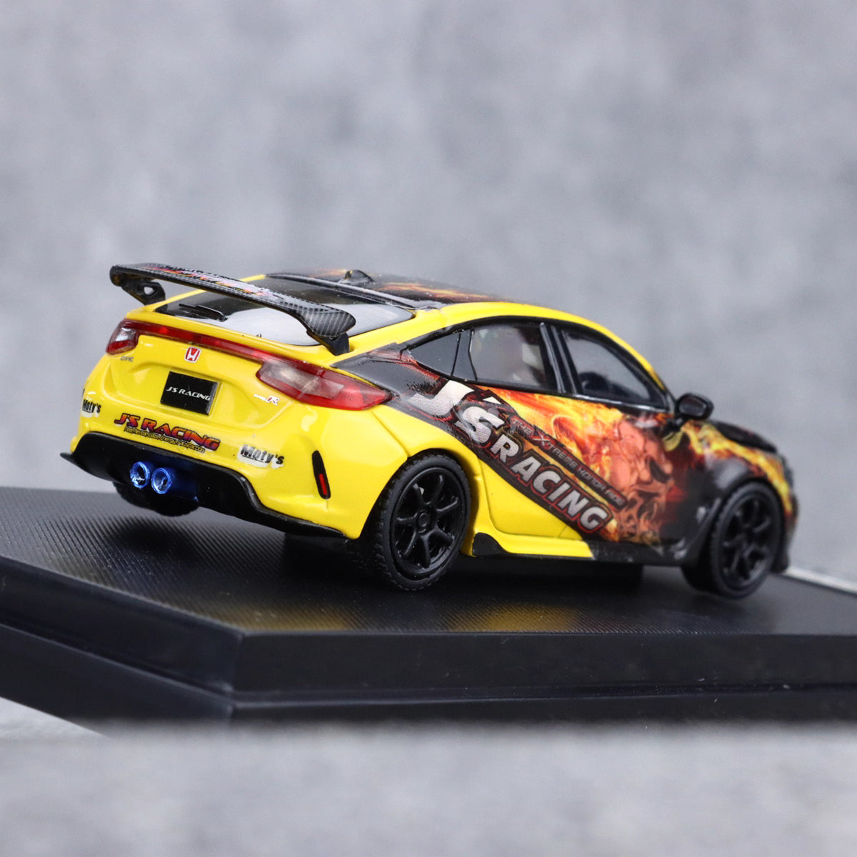 Motorhelix Senior Series 1:64 Honda Civic Type-R FL5 J's Racing Custom Black & Yellow Openable Front Engine Hood - Honda J's Racing Official Licensed
