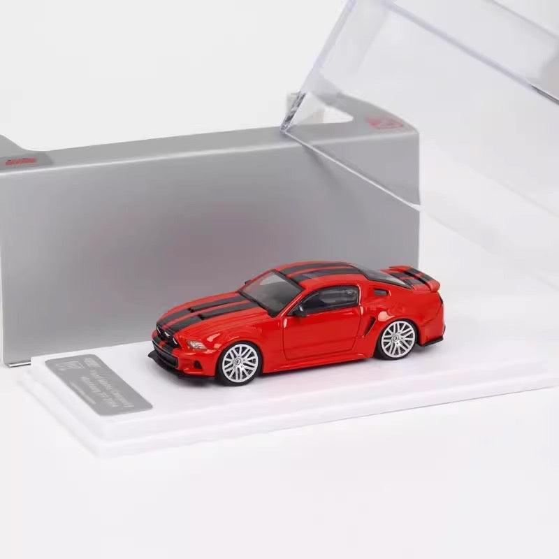 GDO X DCM 1:64 Ford Mustang GT MK5 2014 Race Red with Black Stripes