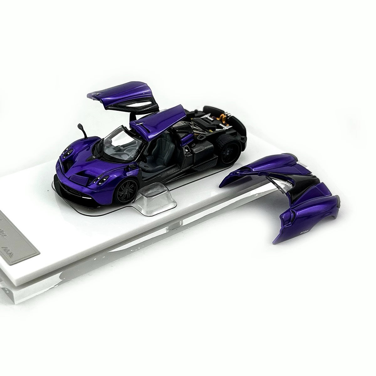 HKM Premium 1:64 Pagani Huayra Coupe 2014 Purple (Movable Rear Engine Boot, 2 Gull Wing Doors, Front and Rear Spoilers) Limited 999 Pieces