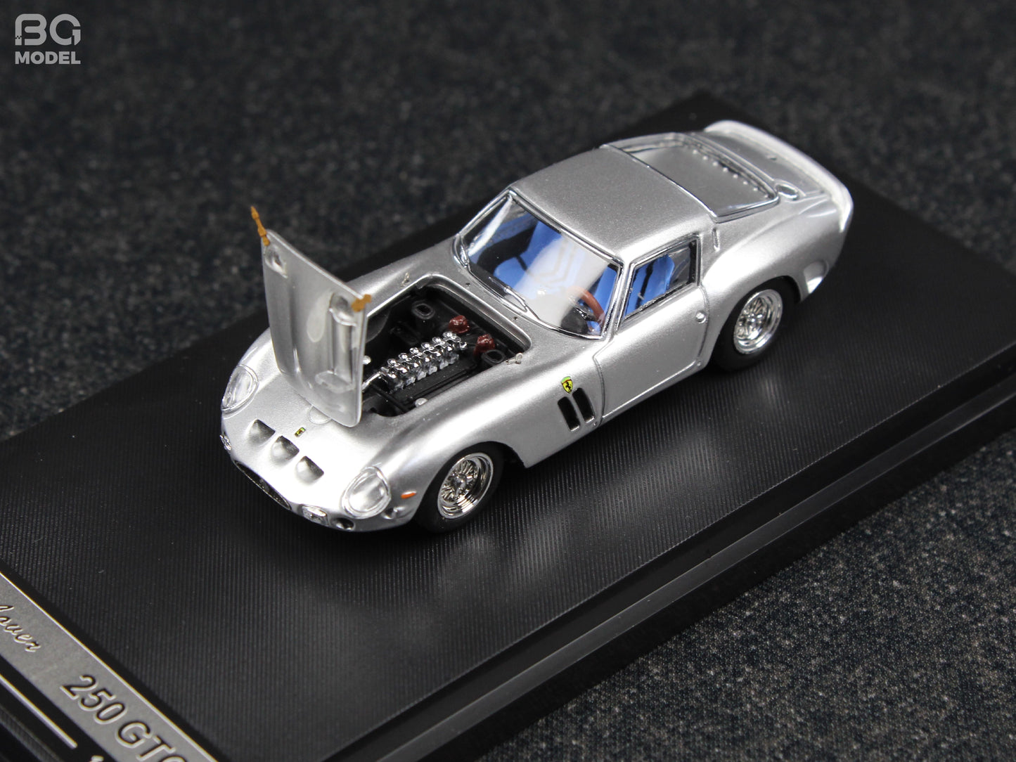 Classic Lover 1:64 Ferrari 250 GTO Silver Openable Front Hood Detailed Engine Limited 999 Pieces