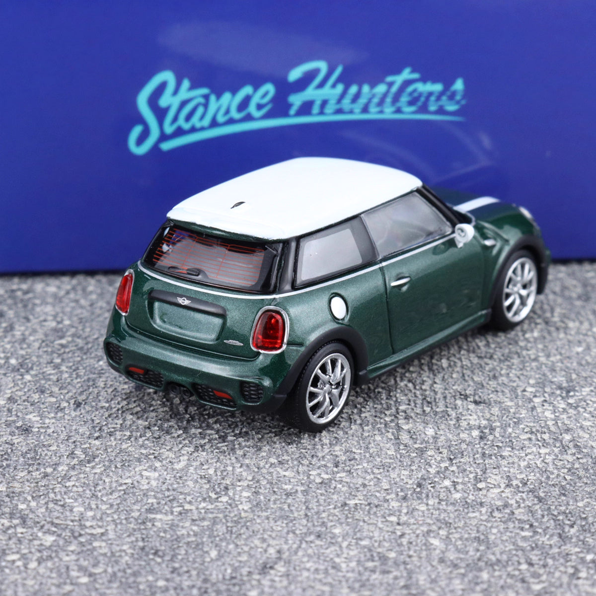 Stance Hunters 1/64 Mini Cooper F56 JCW John Cooper Works Green