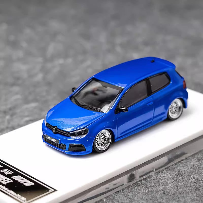 Maxwell 1:64 Volkswagen Golf GTI MK6 Pearl Blue BBS Wheels Low Stance Version Openable Front Hood Detailed Engine (China Beijing Hobby Expo HEC 2025 Event Edition)