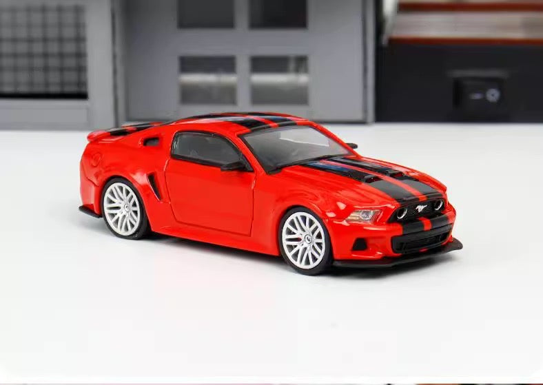 GDO X DCM 1:64 Ford Mustang GT MK5 2014 Race Red with Black Stripes