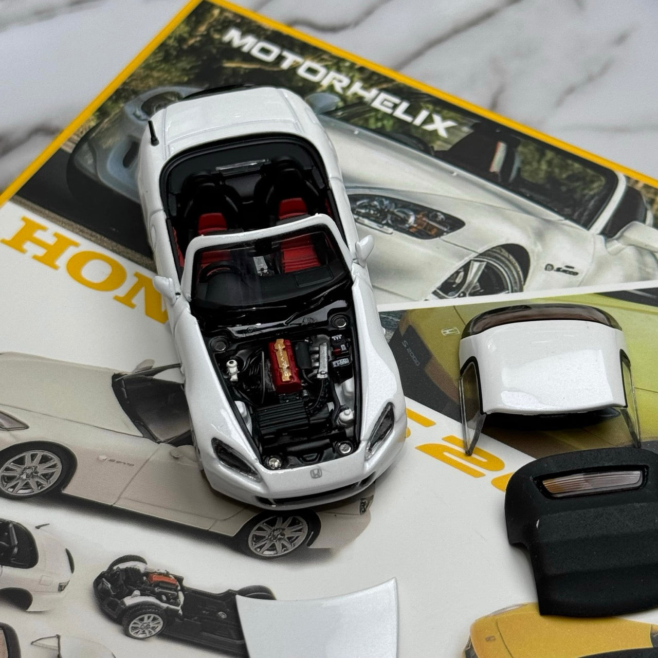 Motorhelix 1:64 Honda S2000 AP2 Official Licensed Grand Prix White Magnetic Assemble Parts Premium Packaging