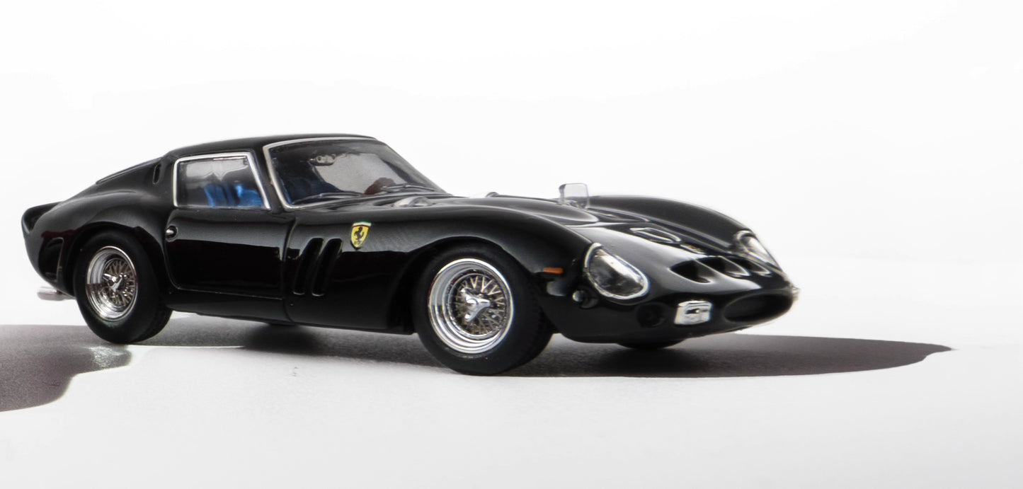 Classic Lover 1:64 Ferrari 250 GTO Pearl Black Openable Front Hood Detailed Engine Limited 999 Pieces